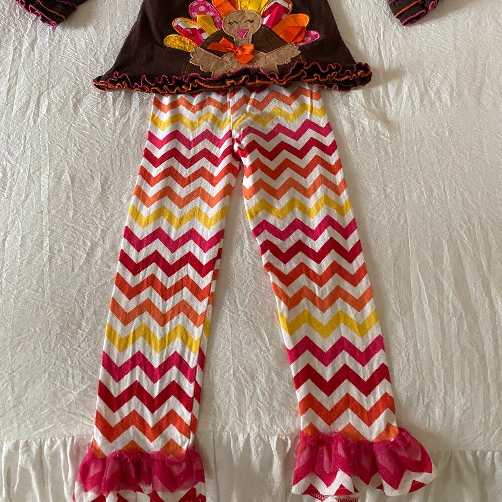 Girls Cutest Turkey Thanksgiving Outfit - Size 5 - Shirt and Ruffle pants